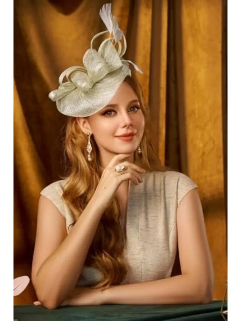 Elegant Glitter Pillbox Hat for Women | Tea Party & Derby Fascinator Accessory